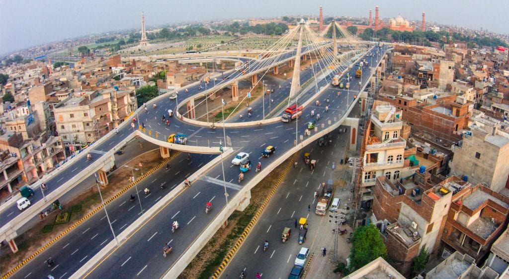 عدالت نے ساس سسر کو قتل کرنے والے دو بھائیوں کو عمر قید اور پانچ پانچ لاکھ جرمانے کی سزاسنا دی