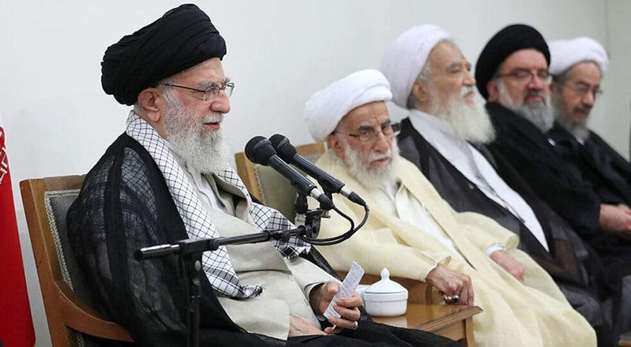 یورپی ممالک عملی طورپرامریکی پابندیوں پرکاربندہیں،ایرانی سپریم لیڈرخامنہ ای