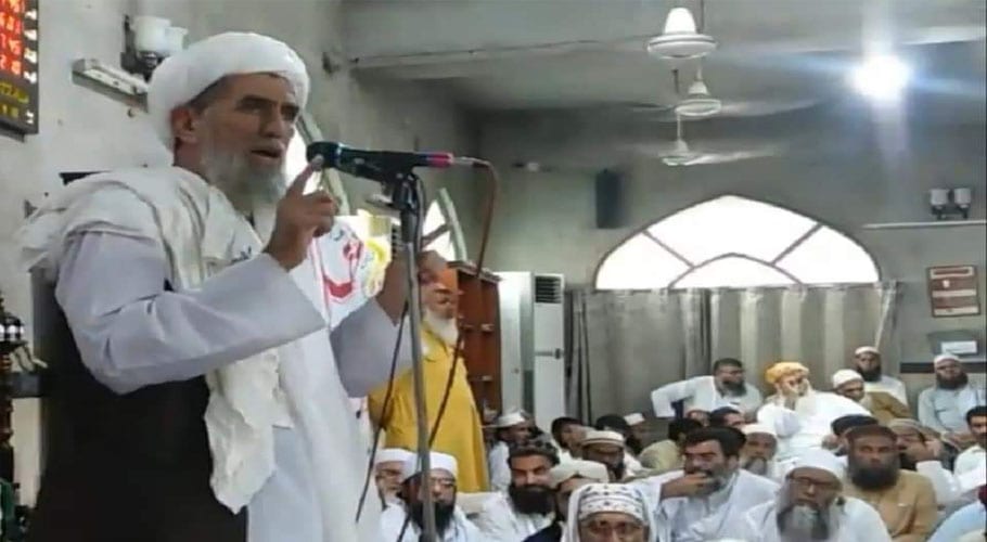 چمن دھماکہ، جمعیت العلمائے اسلام (ف) کے رہنما مولانا محمد حنیف کی نمازِ جنازہ ادا