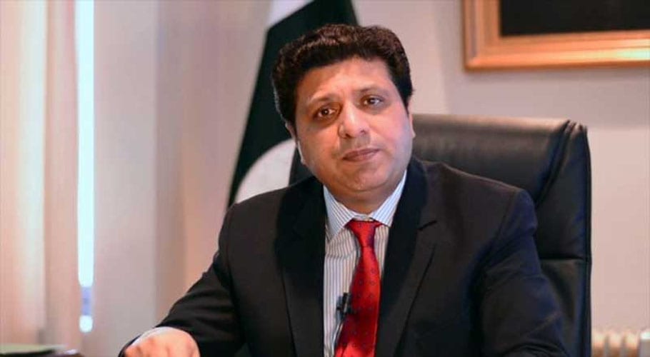 جعلی کارڈز بنانے والے 47 نادرا ملازمین کو نوکری سے فارغ کردیا گیا ہے، چیئرمین نادرا