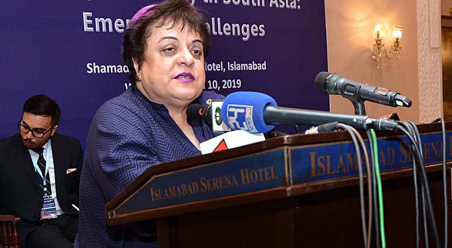 کشمیر کے بچوں کو بھارتی جیلوں میں قید کیا جارہا ہے، دنیا کو کوئی افسوس نہیں۔شیریں مزاری