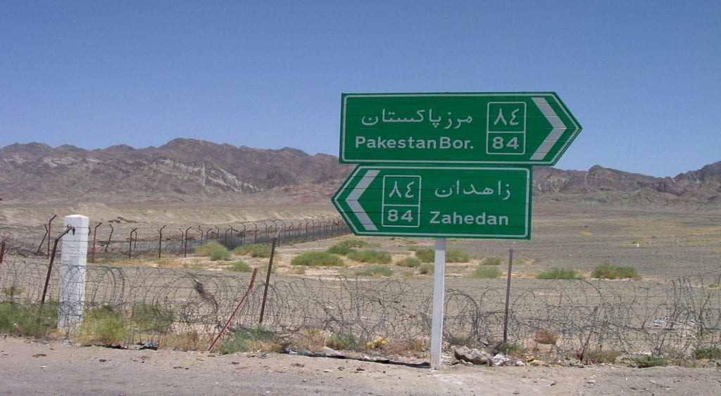 زائرین کے لیے خصوصی کاؤنٹر کا قیام عمل میں لایا جائے۔ پاک ایران حکام کا اتفاق