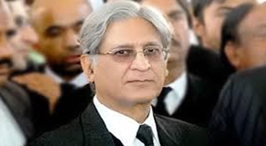 PPP senior leader Aitzaz Ahsan