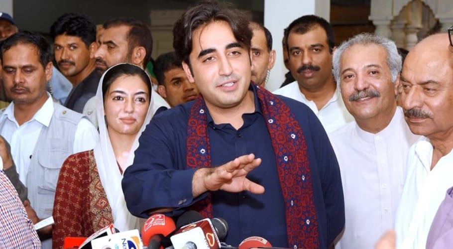 پاکستان پیپلز پارٹی کے چیئرمین بلاول بھٹو زرداری نے پوری قوم کو نئے سال کی مبارکباددیتے ہوئے اس امید کا اظہار کیا ہے کہ نیا سال ملک میں عوامی راج کا سال ہوگا۔