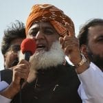 حکمرانوں کے خلاف اعلان جنگ ہوچکا،میدان چھوڑنا گناہ کبیرہ ہے، فضل الرحمان