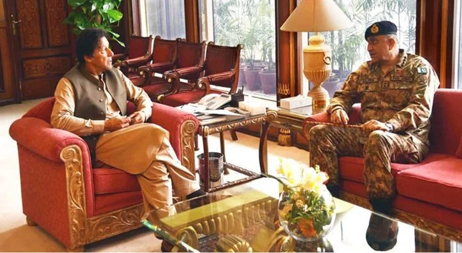 وزیر اعظم اور آرمی چیف کی سینئر کابینہ اراکین کے ساتھ ہنگامی اجلاس میں شرکت