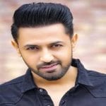 Indian singer Gippy Grewal visits his ancestral home in Pakistan