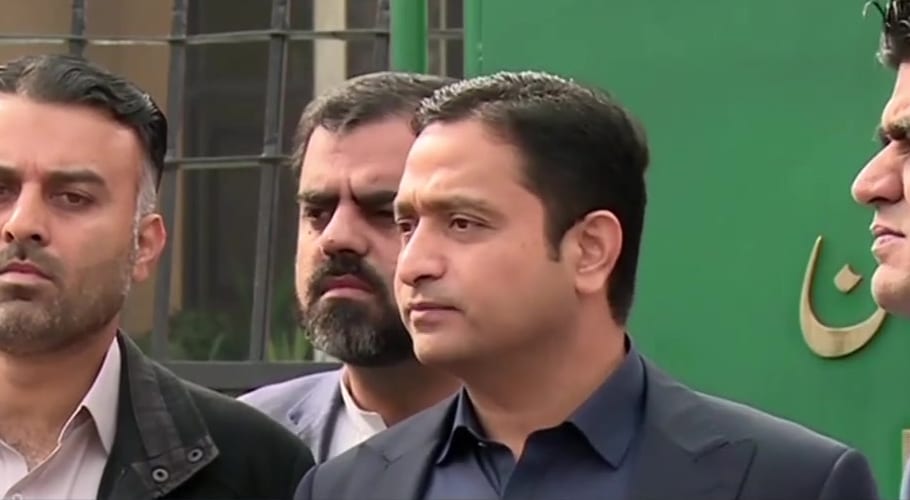این آئی سی ایچ آتشزدگی: خرم شیر زمان نے بچی کے انتقال پر تحقیقات کا مطالبہ کردیا