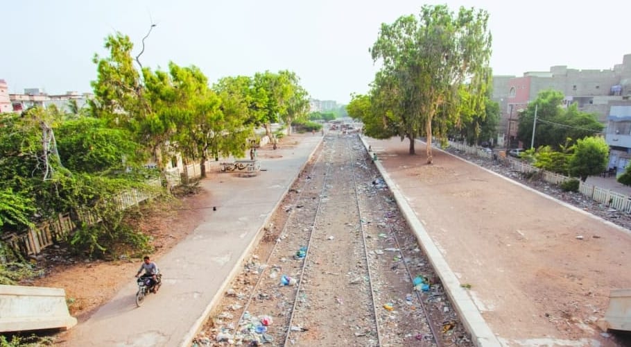 ریلوے اراضی قابضین 3 مقدمات کے اندراج پر جان چھڑانے کے لیے سرگرم