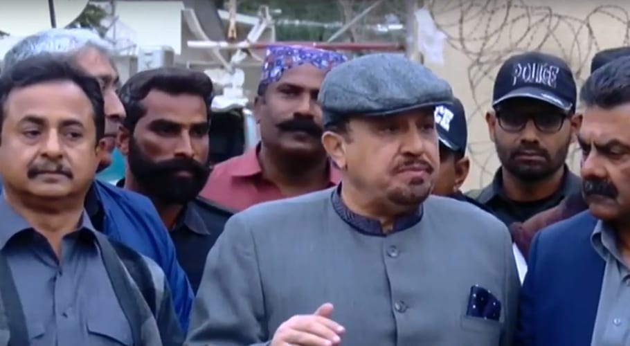 firdous shamim naqvi