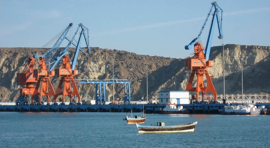 وزیر ریلوے کی درخواست پر ڈی ایس گوادر اور دیگر کے خلاف تحقیقات کا آغاز