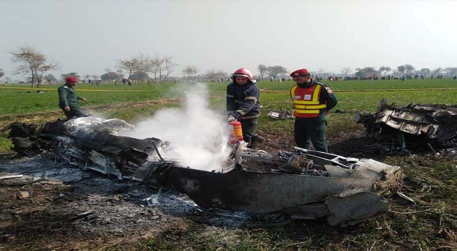 army plane crash