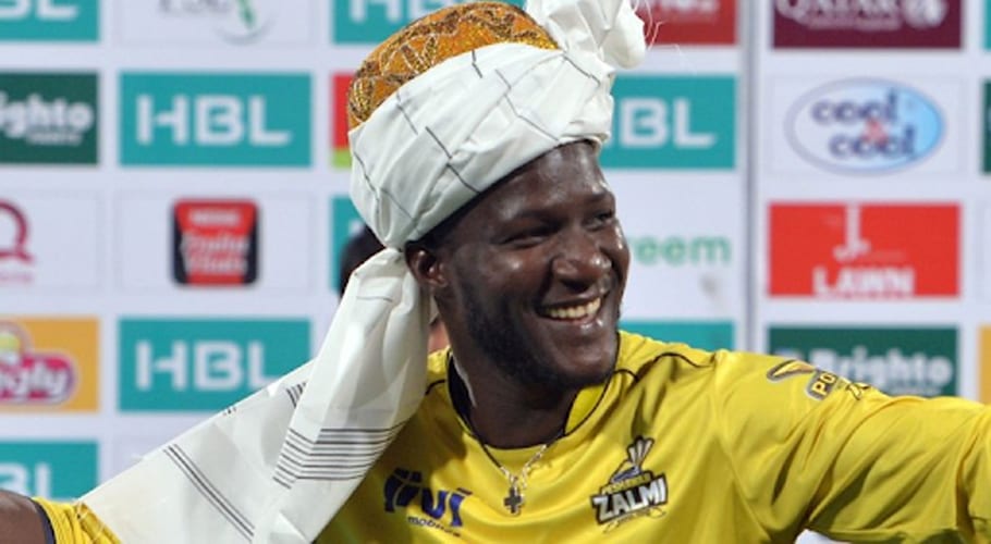 Darren Sammy became an honorary member of the Karachi Press Club