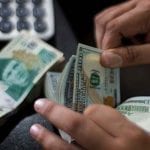 حکومت نے 15 اور ساڑھے 7 ہزار کے بانڈز ختم کرنے کا فیصلہ کر لیا