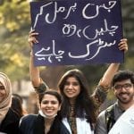 خواتین مارچ کے خلاف ٹوئٹر پر ”عورت بربادی مارچ کو روکو“ ٹاپ ٹرینڈ بن گیا