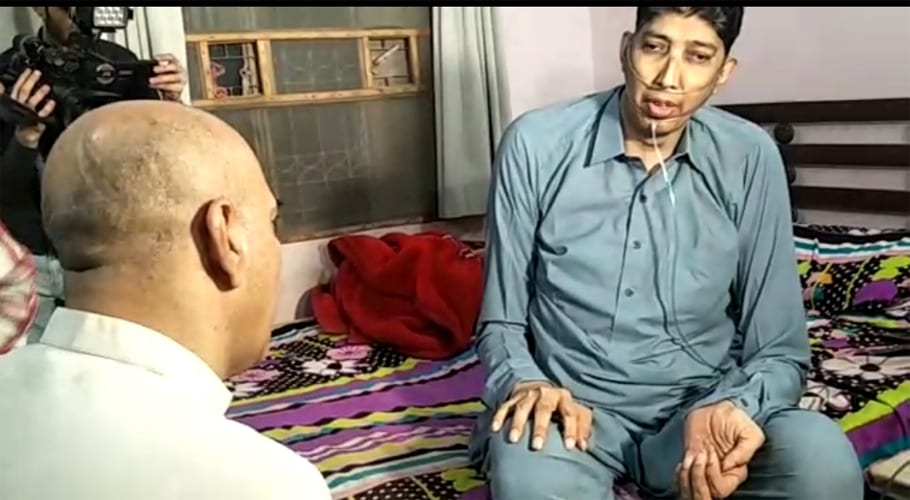 Head of Baithamal Sindh Hanid Lakhani meets Naseer Soomro
