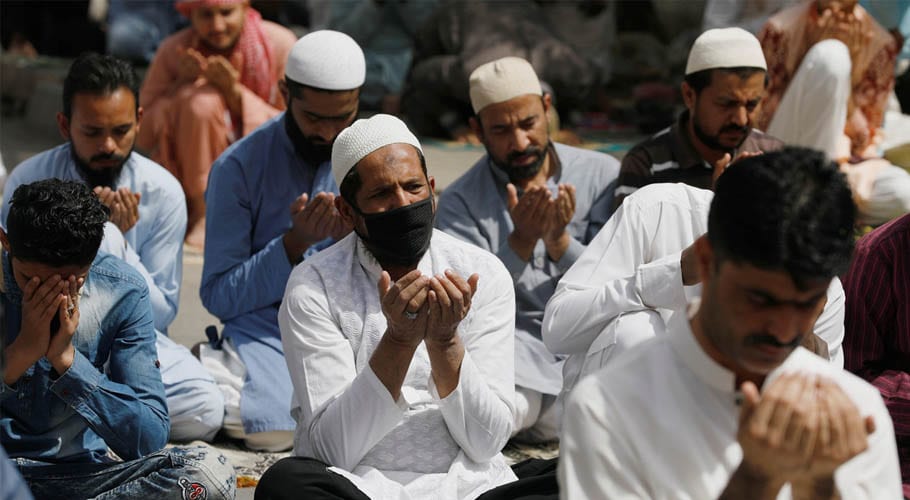 ہر 5 میں سے 4 پاکستانی کورونا وائرس کے خلاف قربانی دینے کو تیار