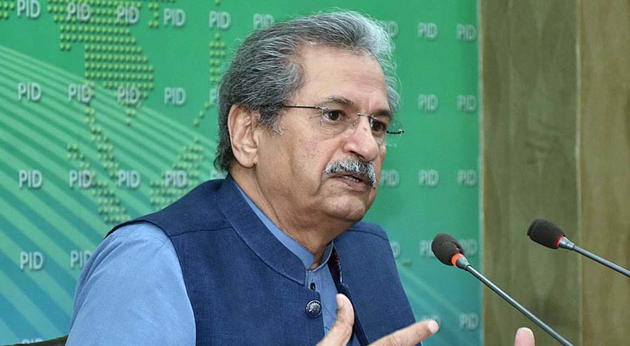 خواجہ آصف نے زلفی بخاری پر انتہائی غیر ذمہ دارانہ الزامات لگائے۔شفقت محمود