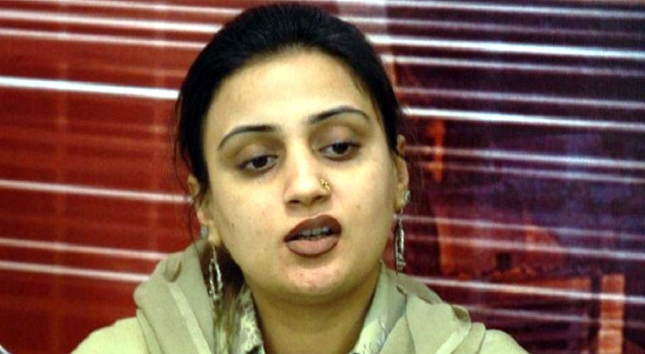 حکومت ینگ ڈاکٹرز کی تذلیل کے بجائے ان کو عزت دے‘عظمیٰ بخاری