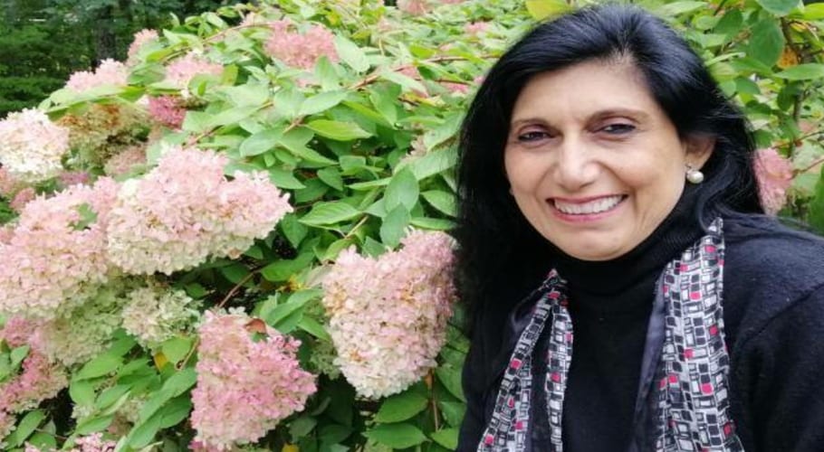 dr fauzia