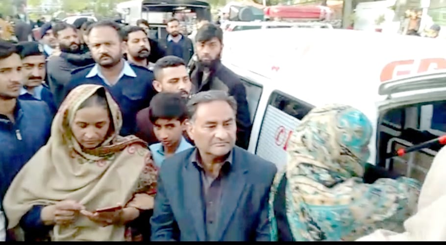 nasreen abbasi seeking justice against punjab police