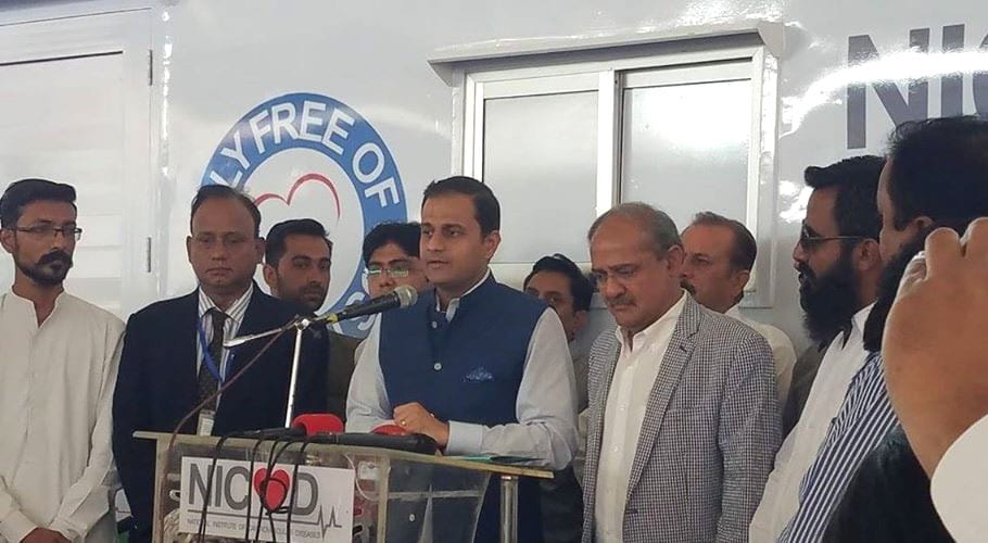 کورونا وائرس کے خلاف جنگ میں ڈاکٹرز اور طبی عملہ ہمارا واحد دفاع ہیں۔مرتضیٰ وہاب