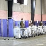 کراچی کے 10 ویکسینیشن سینٹرز 24 گھنٹے کام کریں گے، سندھ حکومت