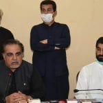 گورنر سندھ نے انڈس ہسپتال بدین میں کورونا وائرس کی حفاطتی کٹس تقسیم کردِیں