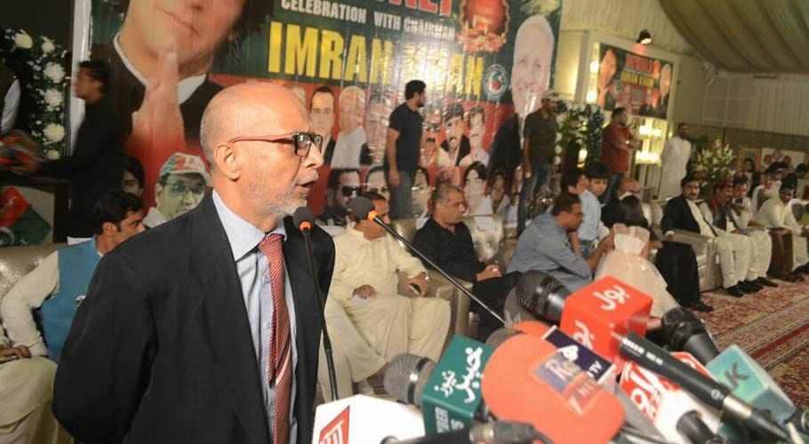 میڈیا عوام کو نواز شریف کی طبیعت سے آگاہ کرے۔تحریکِ انصاف کا مطالبہ