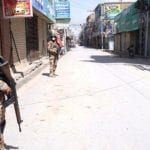 کورونا کیسز میں اضافے کے پیش نظر کراچی کے مختلف علاقوں میں اسمارٹ لاک ڈاؤن نافذ