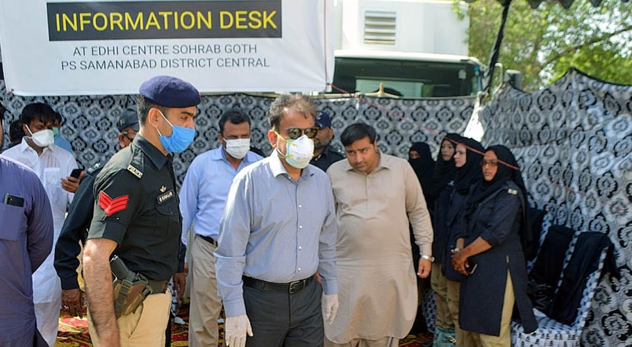 پی آئی اے طیارہ حادثہ: کراچی میں شہداء کے لواحقین کو میتوں کی حوالگی شروع