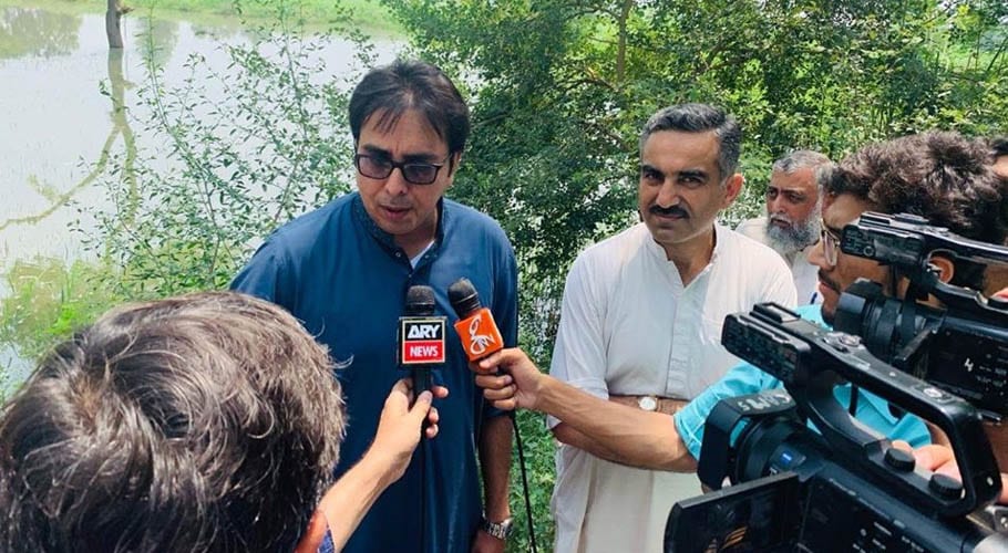 کورونا وائرس کیسز کی تعداد کا تعلق ٹیسٹس کی مقدار سے ہے۔ڈاکٹر شہباز گل