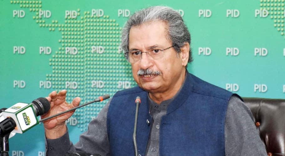 ملک کے 29 تعلیمی بورڈز سے طلباء کے مسائل پر مشاورت جاری ہے۔وزیرِ تعلیم