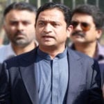 ویکسین لگوانے کیلئے آئے لوگوں پر پولیس کاتشدد قابل مذمت ہے، خرم شیر زمان
