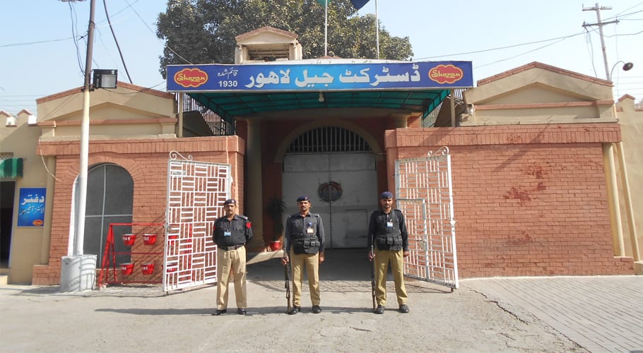 court ordered the release of those arrested for not vaccinating