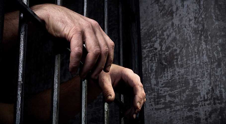 ہارٹ اٹیک سے مرنے والے قیدی کو کورونا کی لسٹ میں ڈالنے کا انکشاف