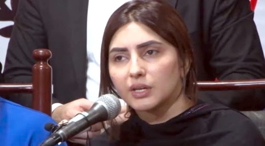 عظمیٰ خان کو جان سے مارنے کی دھمکیاں ملنے لگیں، نوٹس لینے کا مطالبہ