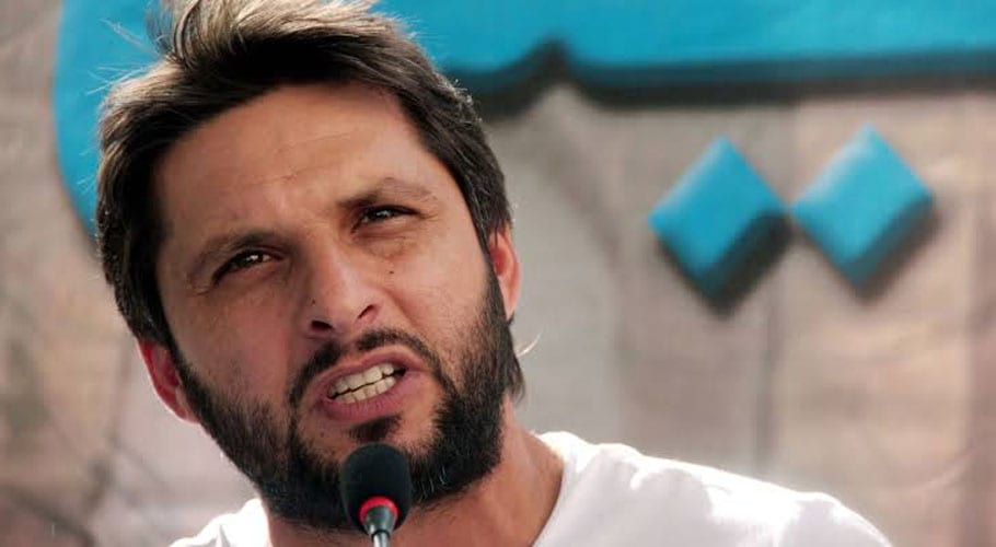 Former Pakistan captain Shahid Afridi tests positive for coronavirus