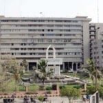 سپریم کورٹ کے احکامات رد،گریڈ 19کے عبدالوقار میمن کی خلاف قانون اعلیٰ عہدے پر ترقی