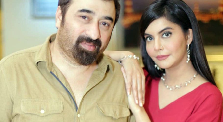 معروف اداکار یاسر نواز نے کورونا سے صحت یابی کے بعد پلازما عطیہ کردیا