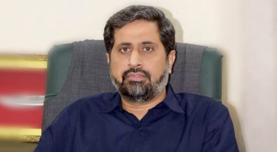 Fayyaz ul Hassan Chohan talks to media in lahore