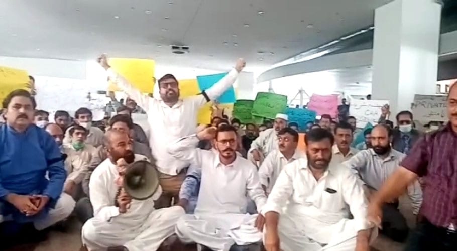 اسلام آباد ائیرپورٹ کی نجکاری کے خلاف جوائنٹ ایکشن کیمٹی کا احتجاجی مظاہرہ