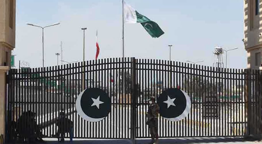 لاک ڈاؤن میں مزید نرمی، وفاقی حکومت کا پاک ایران سرحد کل سے دوبارہ کھولنے کا فیصلہ