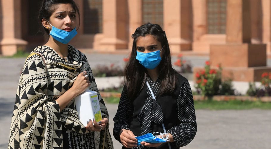 پاکستان میں کورونا وائرس سے 2 لاکھ 67 ہزار 427 افراد متاثر، 5 ہزار 677جاں بحق