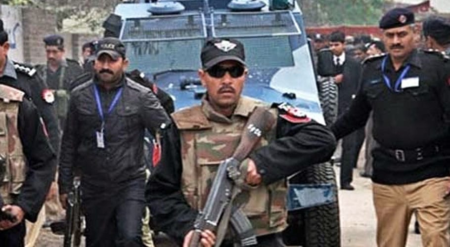 کراچی،پولیس کی بروقت کارروائی، اغوان گینگ کے دو ڈکیت گرفتار