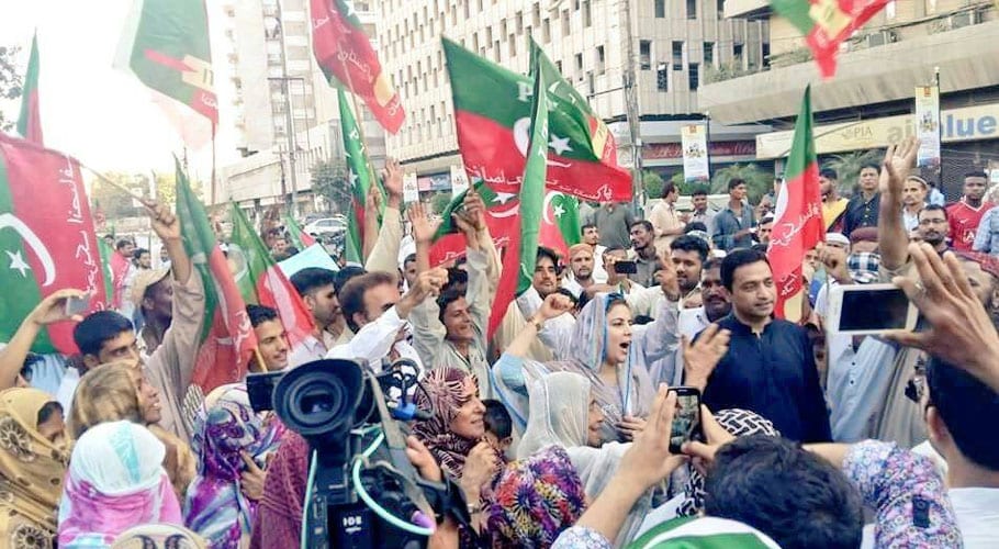 پی ٹی آئی دھرنا کیس، عدالت نے ڈی جی آئی بی سے دھرنوں سے متعلق رپورٹ طلب کرلی