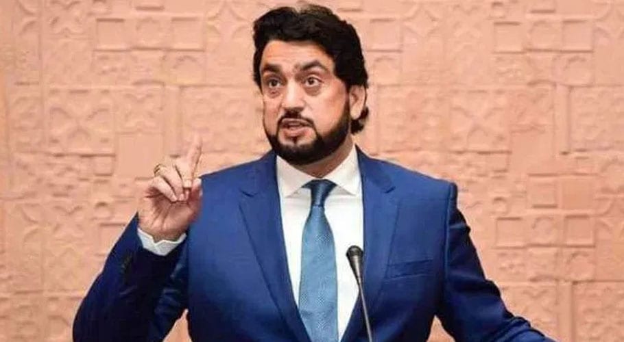 سوشل میڈیا پلیٹ فارمز پر کشمیریوں کی آوازکو دبایا جارہا ہے، شہریار آفریدی