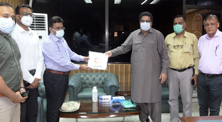 Red Crescent delegation calls on MC East Waseem Mustafa Soomro