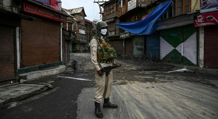 بھارتی حکومت کشمیری مسلمانوں پر ظلم و ستم جاری رکھے ہوئے ہے۔ہیومن رائٹس واچ