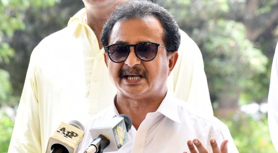 عمران خان کی صورت میں قوم کو محب وطن، ایماندار اور دلیر لیڈر ملا،حلیم عادل شیخ
